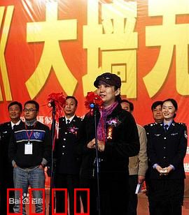 大墙无言：铁窗内的救赎