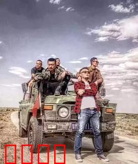 小镇双雄：正义与复仇